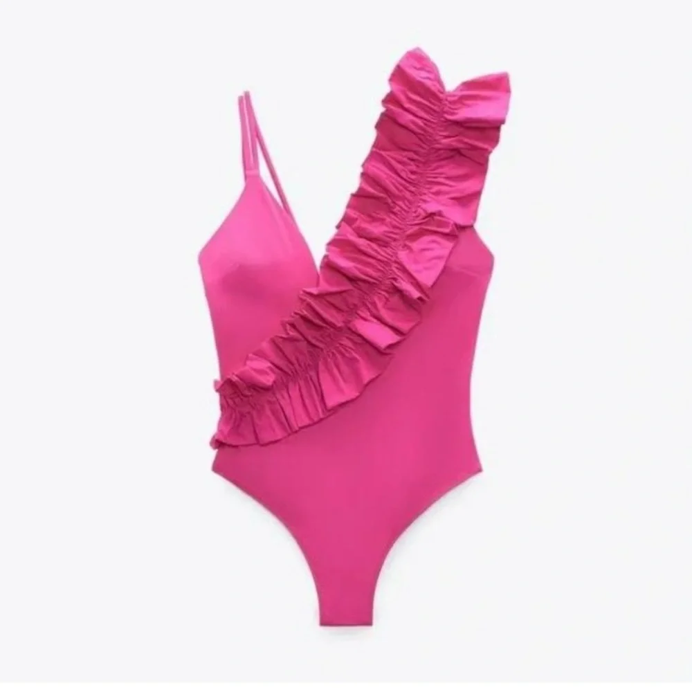 ZARA RUFFLE SWIMSUIT - Picture 3 of 4